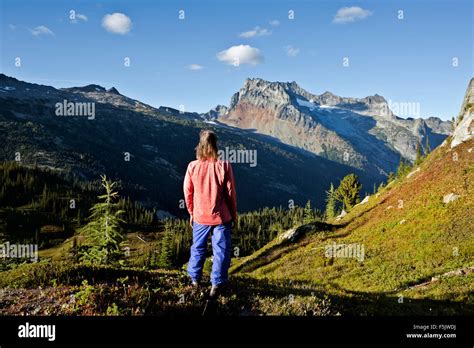 Lakes In Cascade Mountains Hi Res Stock Photography And Images Alamy