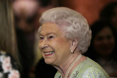 The Queen Prepares To Become Uks First Monarch In History To Celebrate