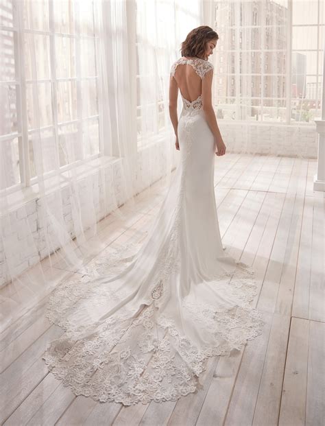 Narrow your stella york wedding dress search with our on page filters. Nicole Jolies JOA20191 wedding dress - Bridal Caprice Boutique