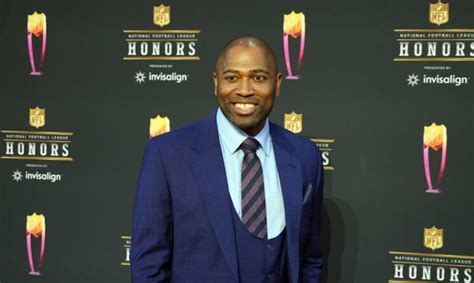 Alabama Legend Shaun Alexander To Be Inducted In Seahawks Ring Of Honor