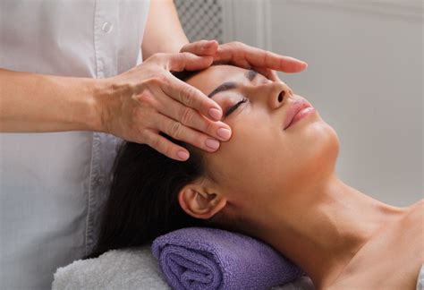 Indian Head Massage Courses Nightcourses Co Uk