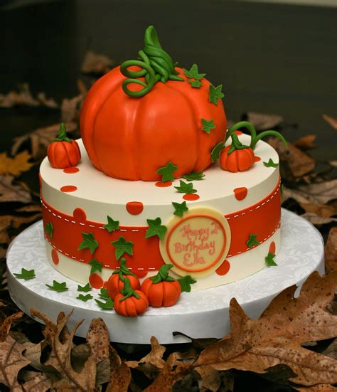 Fall Harvest Cake Thanksgiving Cakes Pinterest Fall Harvest Cake And Thanksgiving