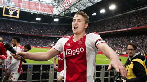 Barcelona's push to sign matthijs de ligt this summer continues. Fichajes FC Barcelona: De Ligt se pone muy difícil | Marca.com