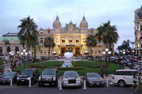 Jeroen b | automotive photography for many more pictures and updates ! How I end up at MONTE CARLO Grand Prix | AV Style