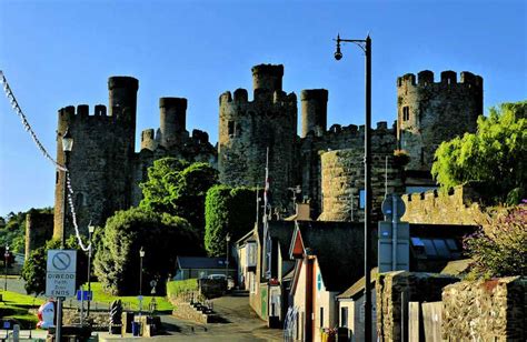 Conwy Castle And Town Britain Visitor Travel Guide To Britain
