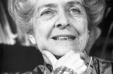 From 2001 until her death, she also served in the. Les femmes Prix Nobel : Découvrez les 58 Lauréates