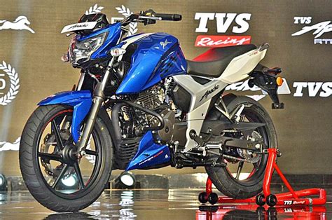 Location of switches is such that they are easily accessible at the handles, without distracting the eyes from road. TVS Apache RTR 160 On-Road Price In India Mileage Colors ...