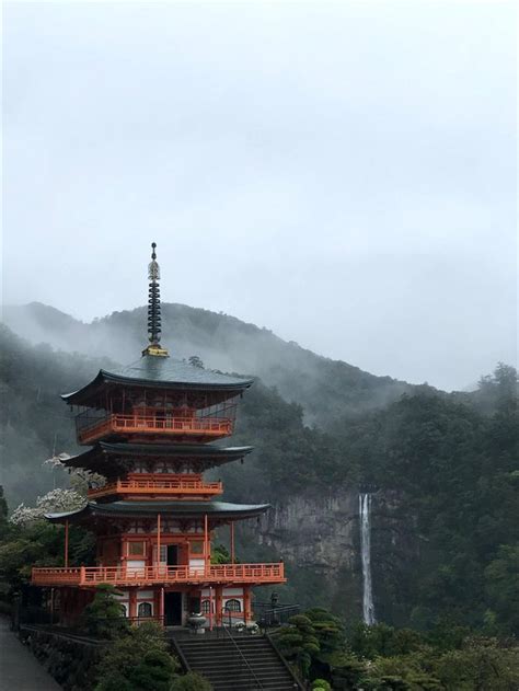 Nachi Fall Wakayamais The Biggest Waterfall In Japan 1100x619