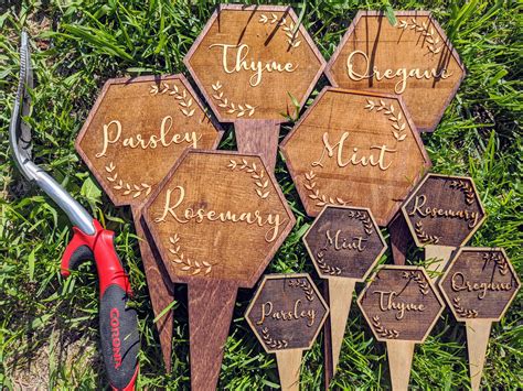 Engraved Hexagonal Herb Signs For Your Garden Pack Of 5 Erlenmeyer