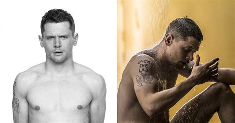 Former Skins Star Jack Oconnell Gets Totally Naked For Cat On A Hot