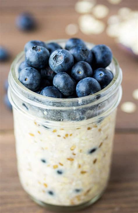 It's easy to overdo it on these delicious jars of goodness, so if you're watching your waistline, keep these tips in mind. Blueberry Overnight Oats in a Mason Jar on a Wood Backdrop (With images) | Blueberry overnight ...
