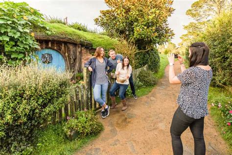 Auckland Hobbiton Movie Set Tour With Lunch Getyourguide