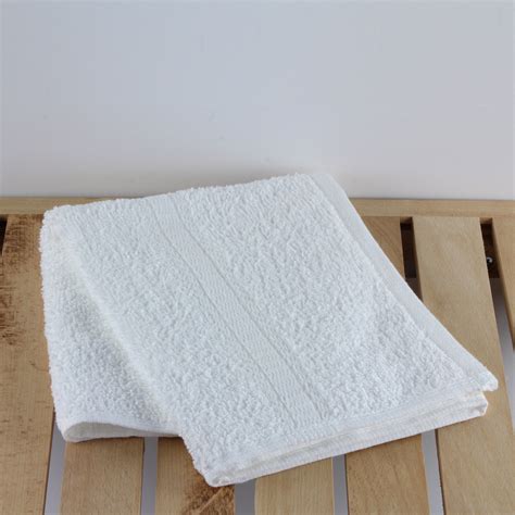 Mainstays Basic Single Solid White Hand Towel 16 X 26