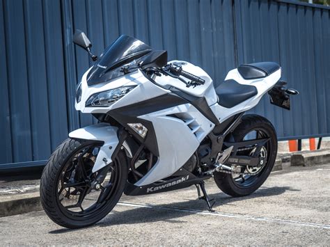 Amazon com black white red complete fairing injection for 2013. Kawasaki Ninja 300 2015 - White ⋆ Motorcycles R Us