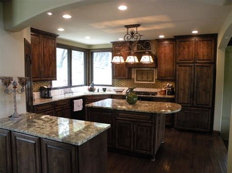 Get the best deals on mahogany cabinets. Very comfortable kitchen layout. Cabinets are Knotty Alder ...