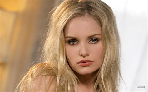 Portrait Of A Blonde With Green Eyes Wallpapers And Images Wallpapers Pictures Photos
