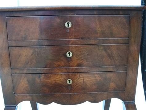 Small Mahogany 3 Drawer Chest Antiques Atlas
