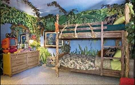 Jungle bedroom on pinterest jungle theme bedrooms source www.pinterest.com. Camo jungle/forest/woods themed bedroom for boys! | Jungle ...