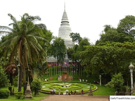Wat Phnom Temple Description And Photos Cambodia Phnom Penh