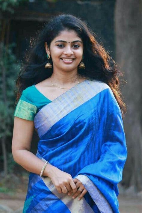 malayalam actress wallpapers top free malayalam actress backgrounds wallpaperaccess