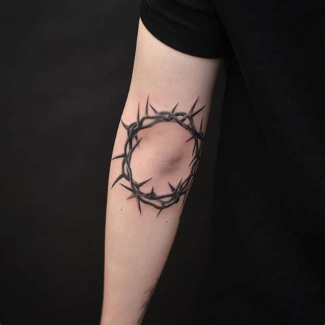 Details 86 About Crown Of Thorns Tattoo Super Hot Indaotaonec