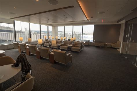 Review United Club Newark Terminal A Prince Of Travel