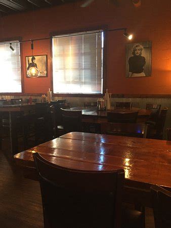 There are 106 cities in ohio with businesses in the chain fast food restaurants category. Pig In A Poke, Pikeville - Restaurant Reviews, Phone ...