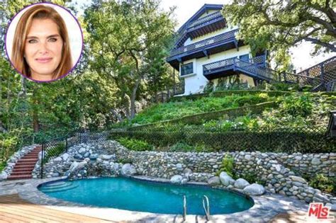 Brooke Shields Is Renting Her Home With Its Own ‘blue Lagoon For 35k