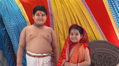 Gopal Bhar Watch Episode 212 Gopal Parvati Reunite On Disney Hotstar