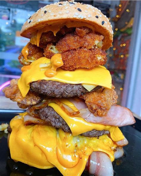 Pin On Cheesy Burgers Food Addicted