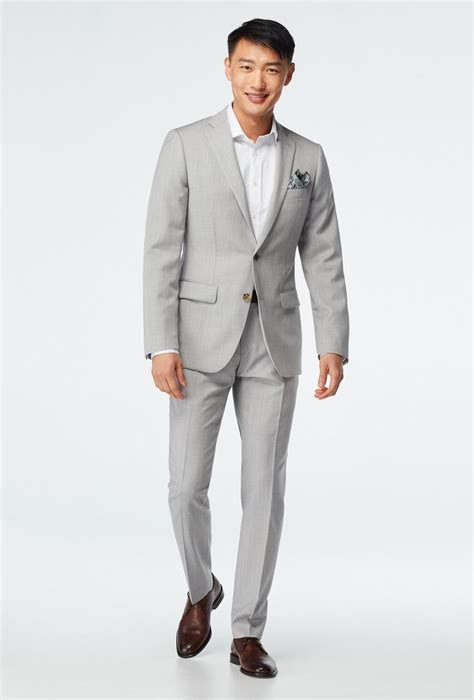Hemsworth Silver Gray Suit
