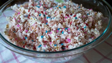 Best foods for your gender reveal party. Gender party ideas - The Holzmanns