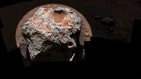Mars Curiosity Rover Discovers Metal Meteorite On The Red Planet