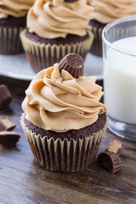 Chocolate Cupcakes With Peanut Butter Frosting Recipe Peanut Butter