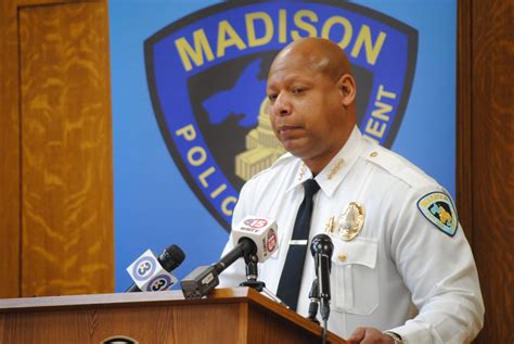 Madison Police Chief Shon Barnes a semifinalist for Chicago police
