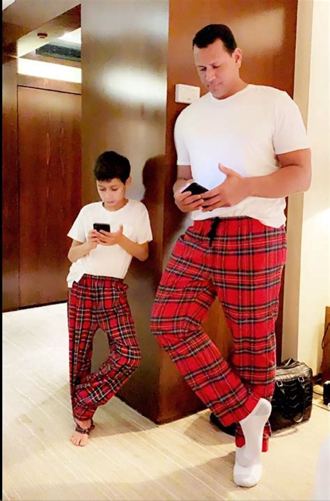 Jennifer Lopezs Photo Of Alex Rodriguez And Her Son Max Will Make You Do A Double Take
