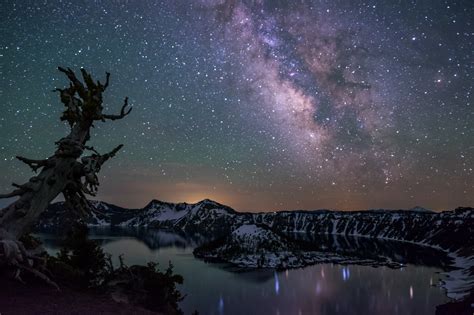 One Of The Great Old Time National Park Lodges Crater Lake Huffpost