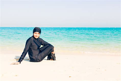 burqini ban restricts what french muslim women can wear at the beach glamour