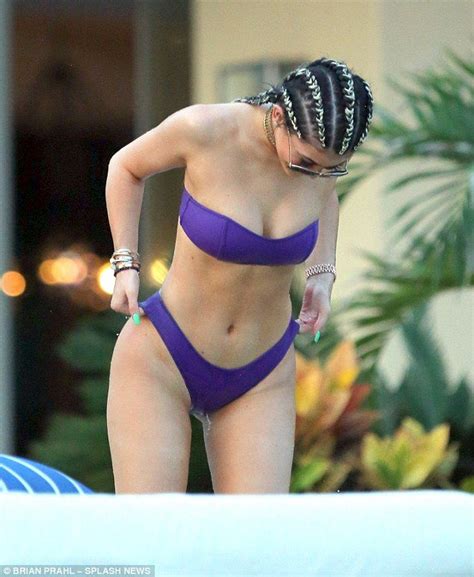 Kylie Jenner In A Bikini 17 Photos Thefappening