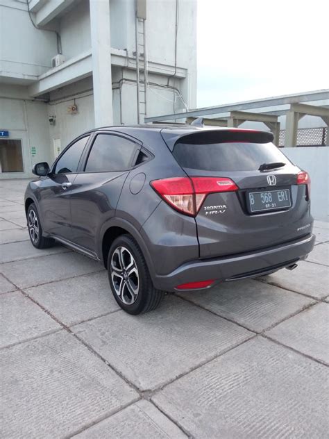 Maybe you would like to learn more about one of these? HR-V: Honda Hrv all new 1.8 prestige matic 2016 grey ...