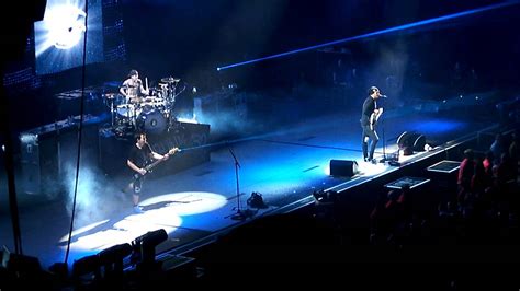 Blink 182 Ghost On The Dance Floor New Song Live In Winnipeg Aug 25 2011 Hd Youtube