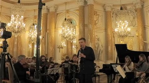 Nouvelles Étoiles 7th Edition Wind Instruments Clarinet 1st Prize Laureate Leon Klimiuk