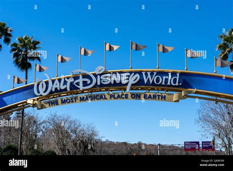 Orlando Florida Usa February 9 2022 A Walt Disney World Entrance