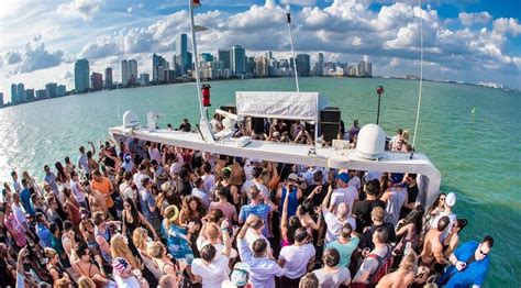 All Inclusive Miami Party Boat Package In Miami Book Tours