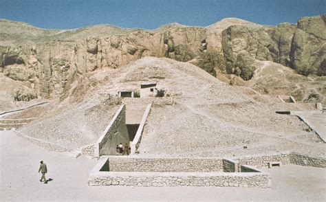Maybe you would like to learn more about one of these? Tal der Könige, Ägypten 1980 - 01 | Manfred Lentz | Flickr