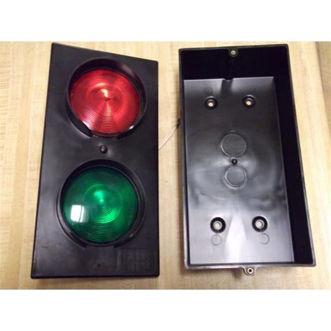 Rite Hite 7210 Dok Lok Vehicle Restraint Red Green Light New No Box