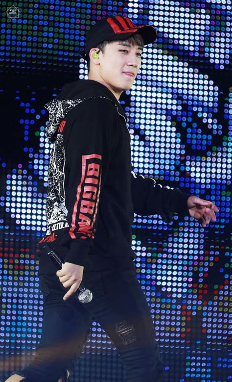 Seungri enlist to south korean military service 2020. ameverything... — thekoreanbigbang: 161127 Seungri ...