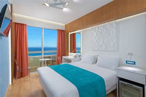 Superior Double Sea View Room Arte Hotel