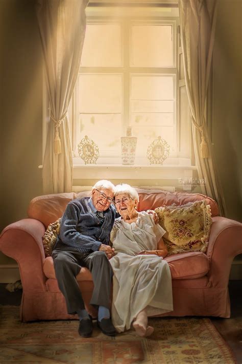 I Photographed This Couple In Their 90s Who Has Been Together For 72