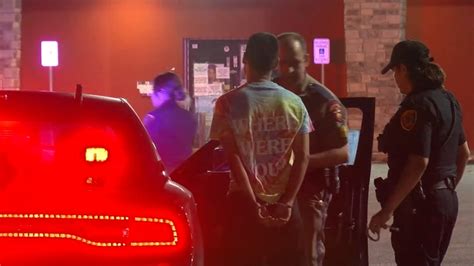 Multiple People Arrested In Southeast Houston During Illegal Street Racing Crackdown Abc13 Houston